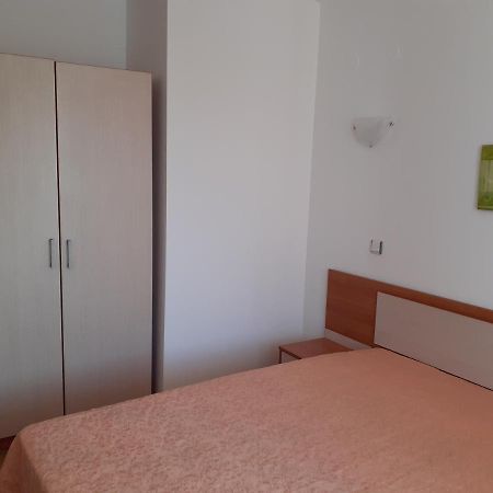 Апартамент Полюси 2 Sunny Beach Eksteriør billede