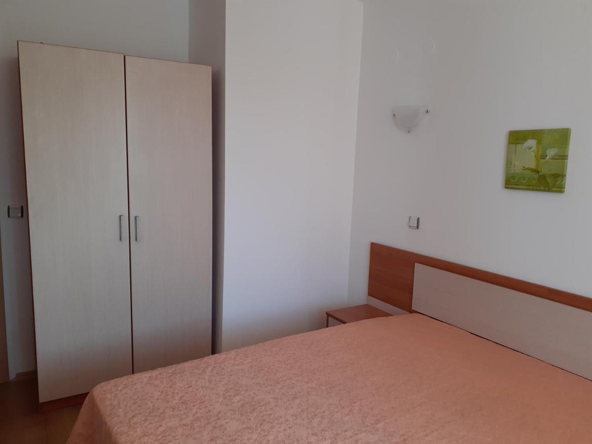 Апартамент Полюси 2 Sunny Beach Eksteriør billede